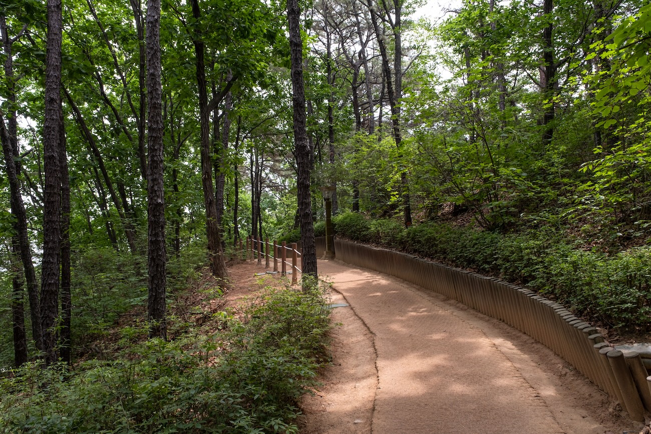 Rouge National Urban Park hidden trail near Toronto