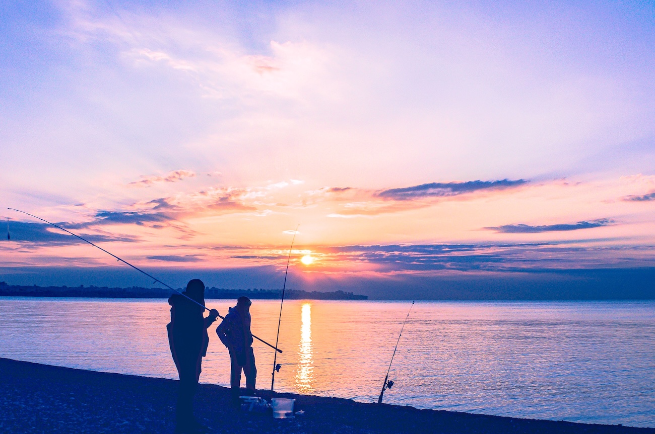 Fishing boat on Lake Erie targeting Ontario pickerel