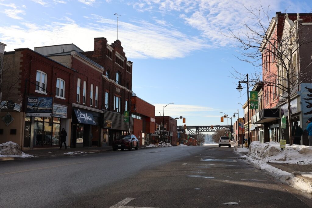 Best places to eat in Uxbridge Ontario – farm-to-table restaurants and local dining guide 2026